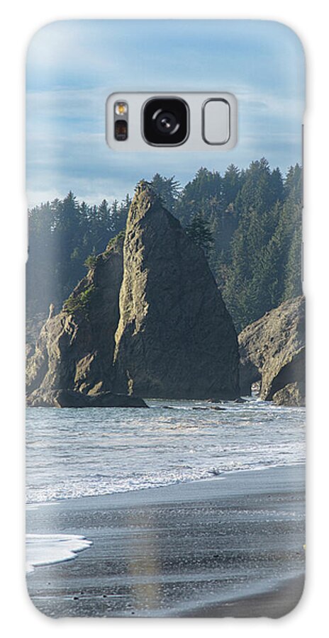 Dramatic Coastal Rock Formations Galaxy Case
