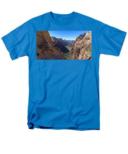 Breathtaking Zion Canyon View Men's T-Shirt  (Regular Fit)