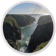 Dramatic Coastal Cliff Scene Round Beach Towel