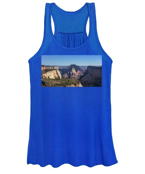 Majestic Mountain Range View Women's Tank Top