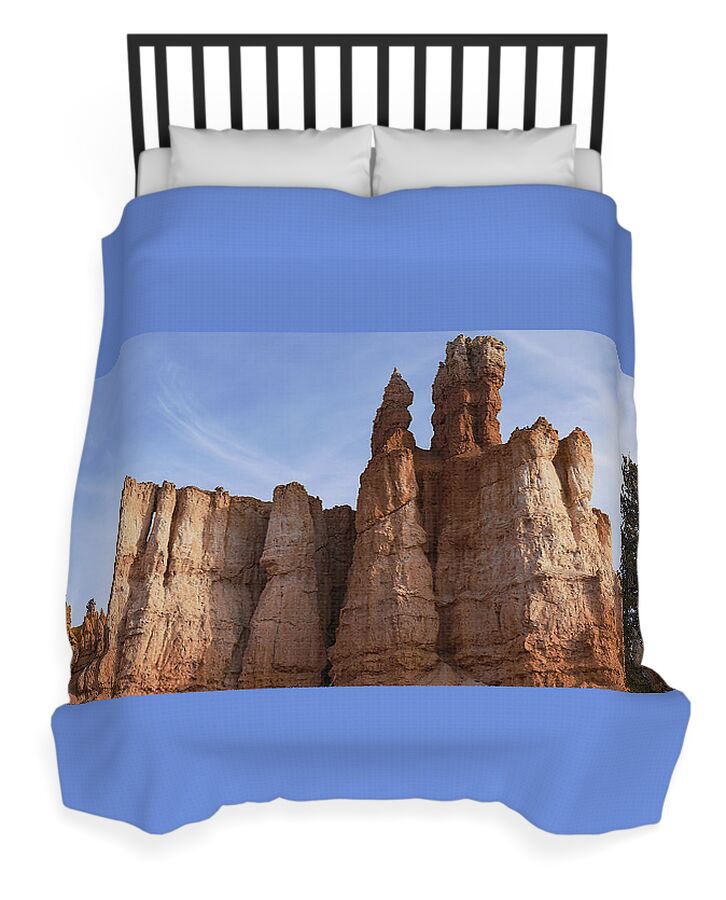 Majestic Rock Formations Under Blue Sky In Bryce Canyon National Park Duvet Cover