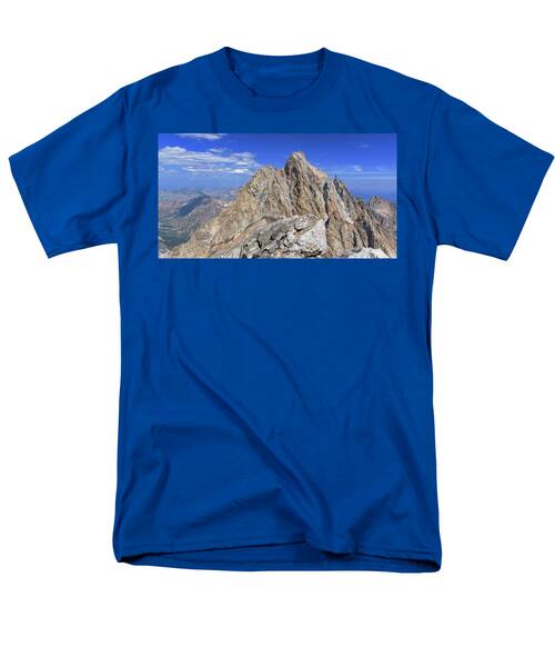 Majestic Mountain Peak Under Clear Skies Men's T-Shirt  (Regular Fit)