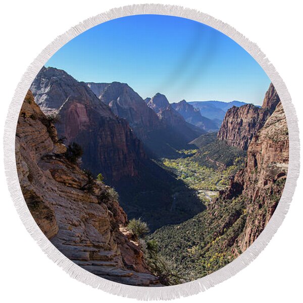 Breathtaking Zion Canyon View Round Beach Towel