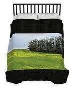 Rolling Hills With Blooming Wildflowers Duvet Cover