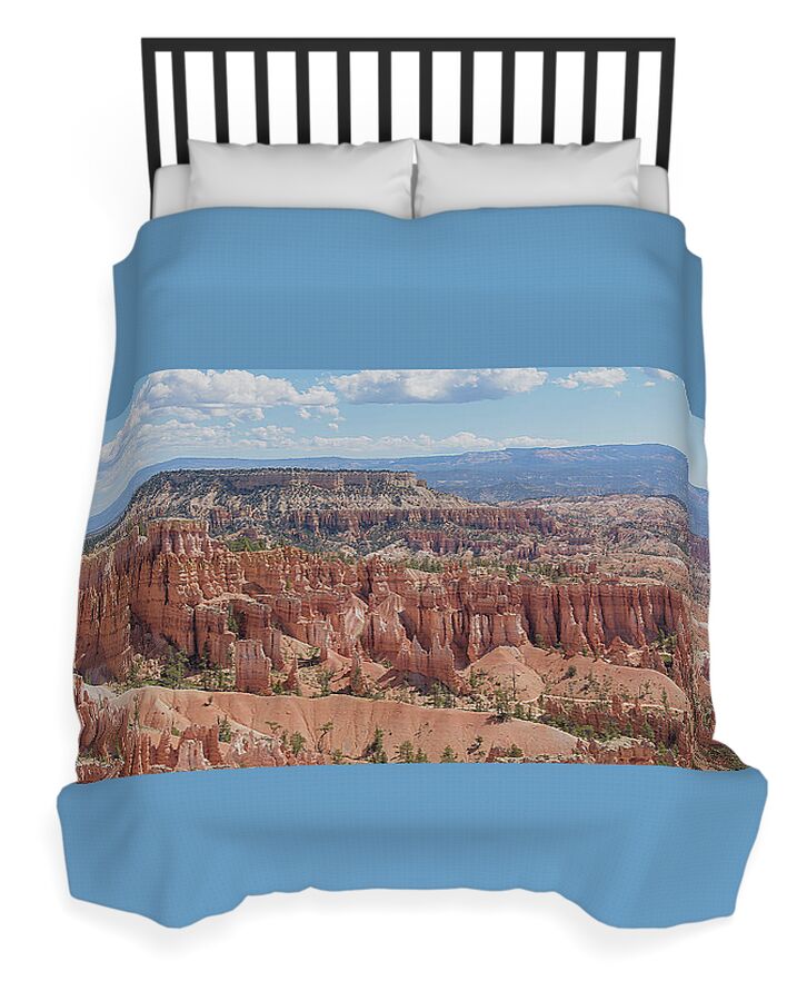 Majestic Hoodoos Of Bryce Canyon Duvet Cover