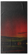 Mesmerizing Northern Lights Display Beach Towel
