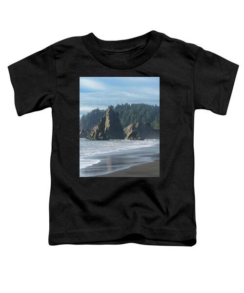 Dramatic Coastal Rock Formations Toddler T-Shirt
