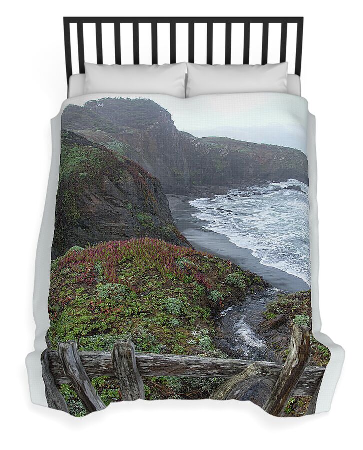 Rocky Coastline With Vibrant Foliage Duvet Cover