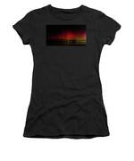 Mesmerizing Northern Lights Display Women's T-Shirt