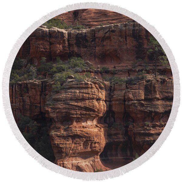 Majestic Red Rock Formations In Sedona Arizona Round Beach Towel
