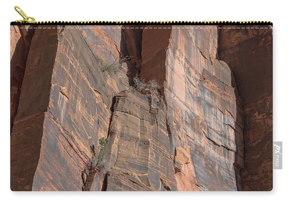 Towering Desert Sandstone Cliffs In Zion National Park Zip Pouch