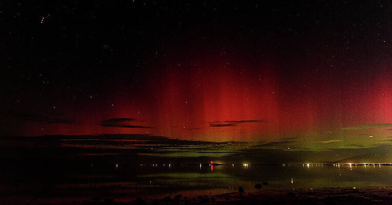 Mesmerizing Northern Lights Display Wall Art