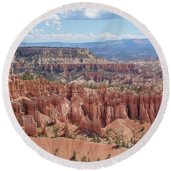 Majestic Hoodoos Of Bryce Canyon Round Beach Towel