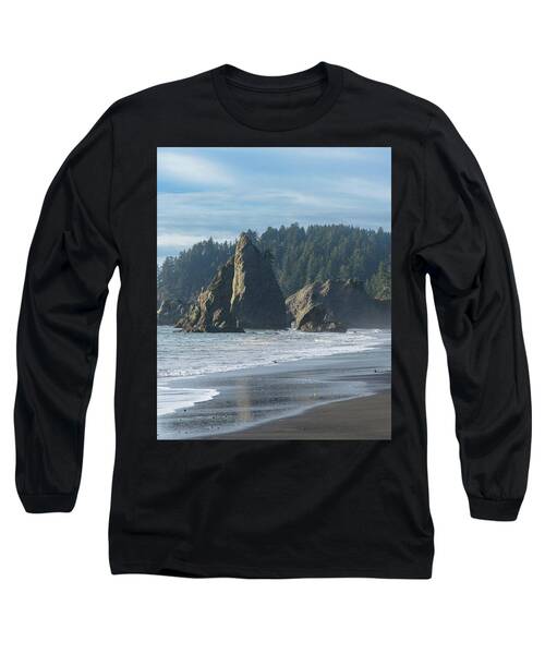 Dramatic Coastal Rock Formations Long Sleeve T-Shirt