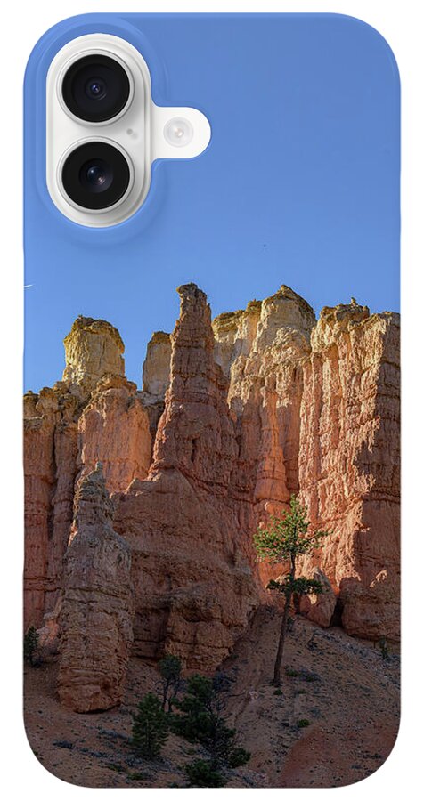 Majestic Bryce Canyon Formations iPhone Case
