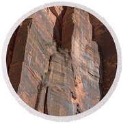 Towering Desert Sandstone Cliffs In Zion National Park Round Beach Towel