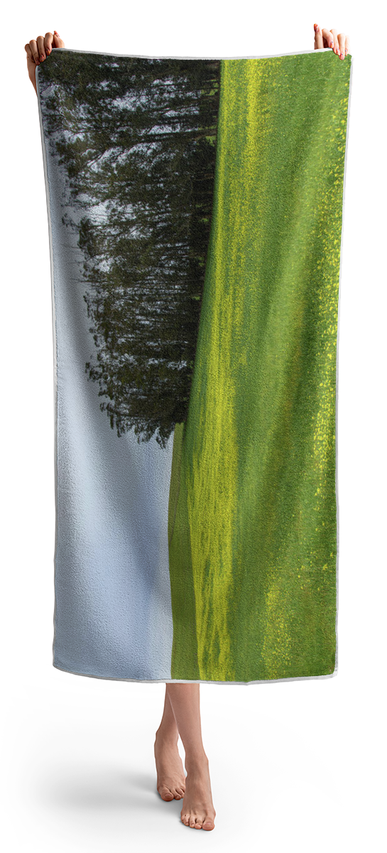 Rolling Hills With Blooming Wildflowers Beach Towel