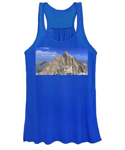 Majestic Mountain Peak Under Clear Skies Women's Tank Top
