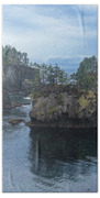 Serene Coastal Rocky Landscape Bath Towel